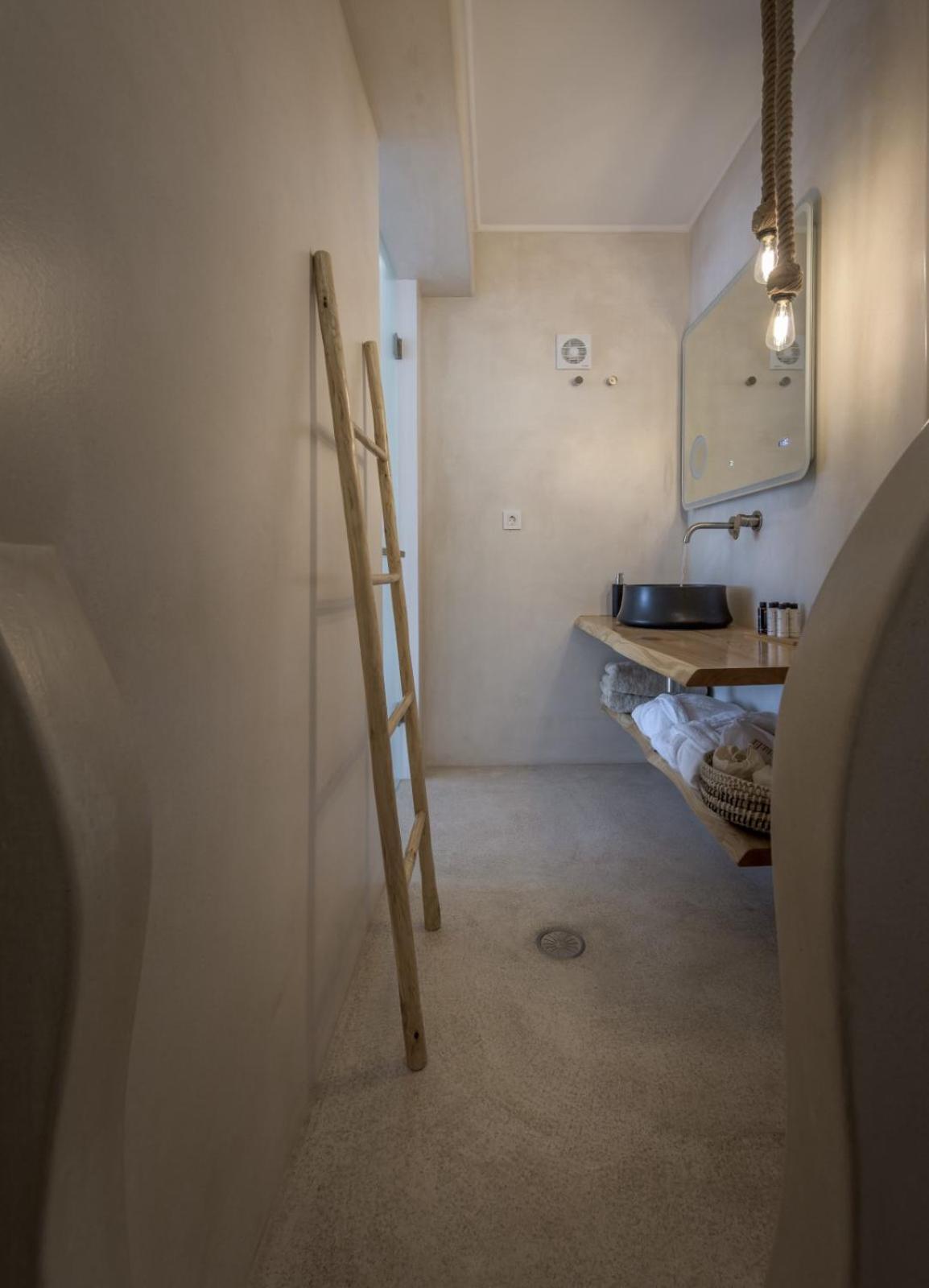 Michalakis Seaside Suites Pollonia Room photo