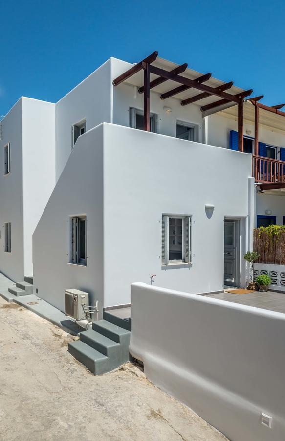 Michalakis Seaside Suites Pollonia Exterior photo