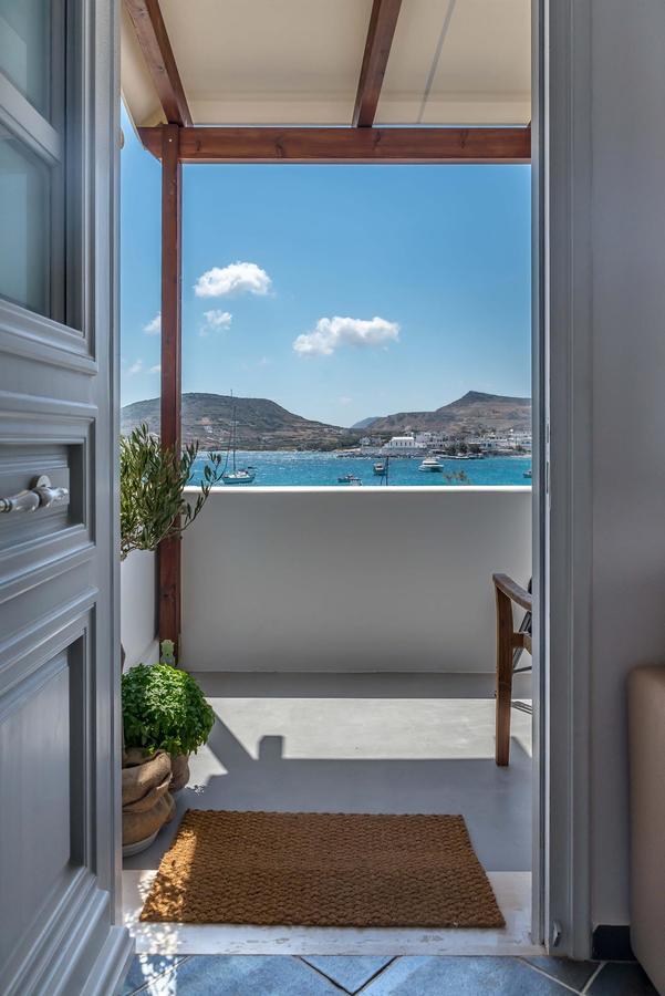 Michalakis Seaside Suites Pollonia Exterior photo